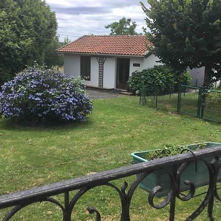 Breesfalt Gite Accomodation Villa Maisonnais-Sur-Tardoire Esterno foto